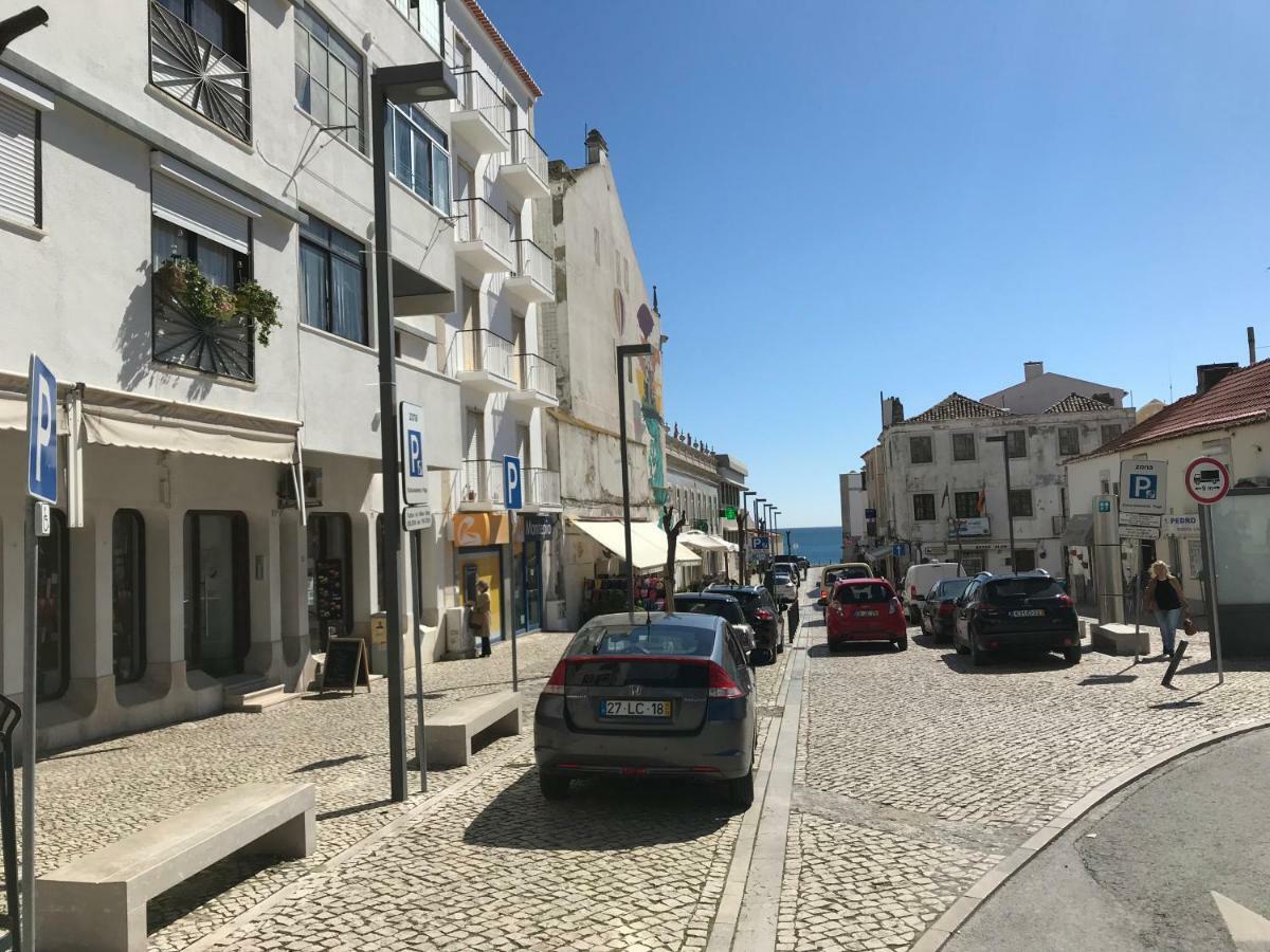 Blue Bay Beach Apartment Sesimbra Exterior foto